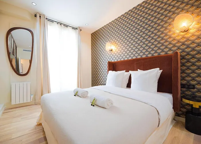 Apartment Mbm - Echiquier Paris