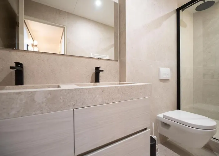 Mbm - Echiquier Apartamento